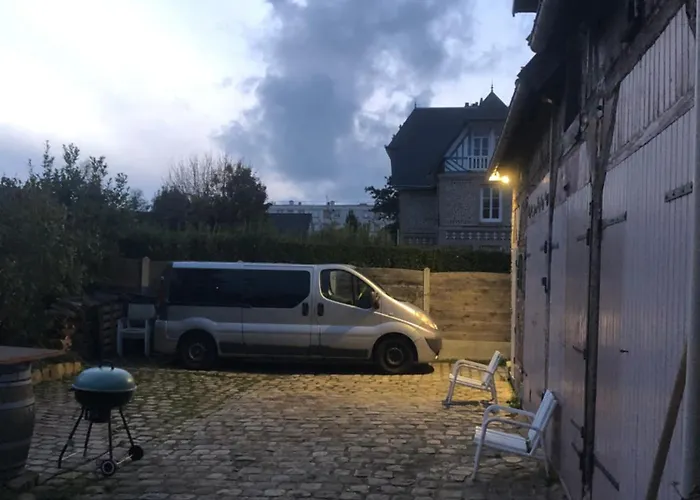 Les Ecuries De Bleville *